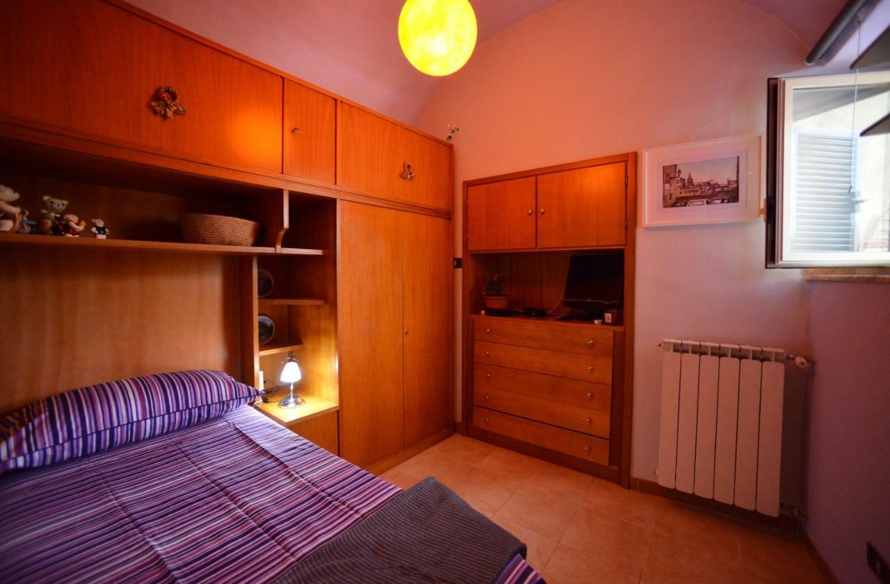 Domus Eva, Dove E Nata Tivoli Apartment Bagian luar foto