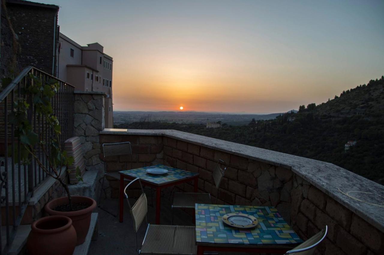 Domus Eva, Dove E Nata Tivoli Apartment Bagian luar foto
